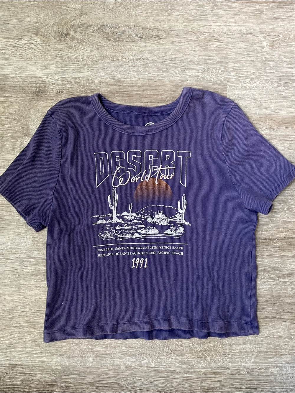 Desert band World Tour tee size XL
